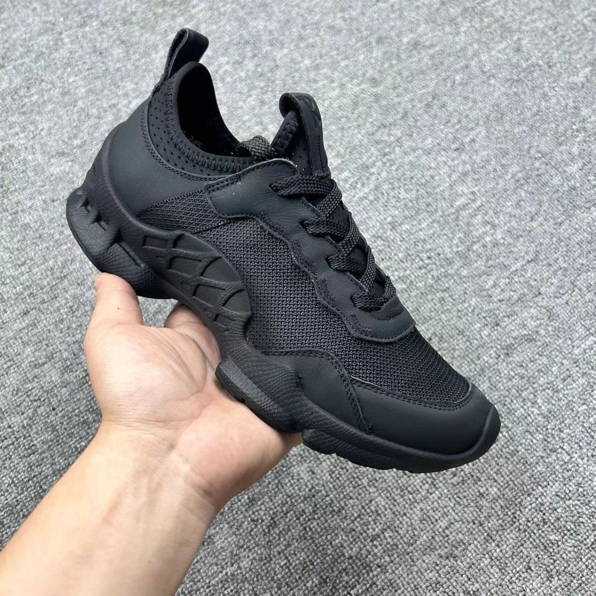 Trendy Luxury Athletic Shoes M - Hunting Outdoor Brand reseña y precio