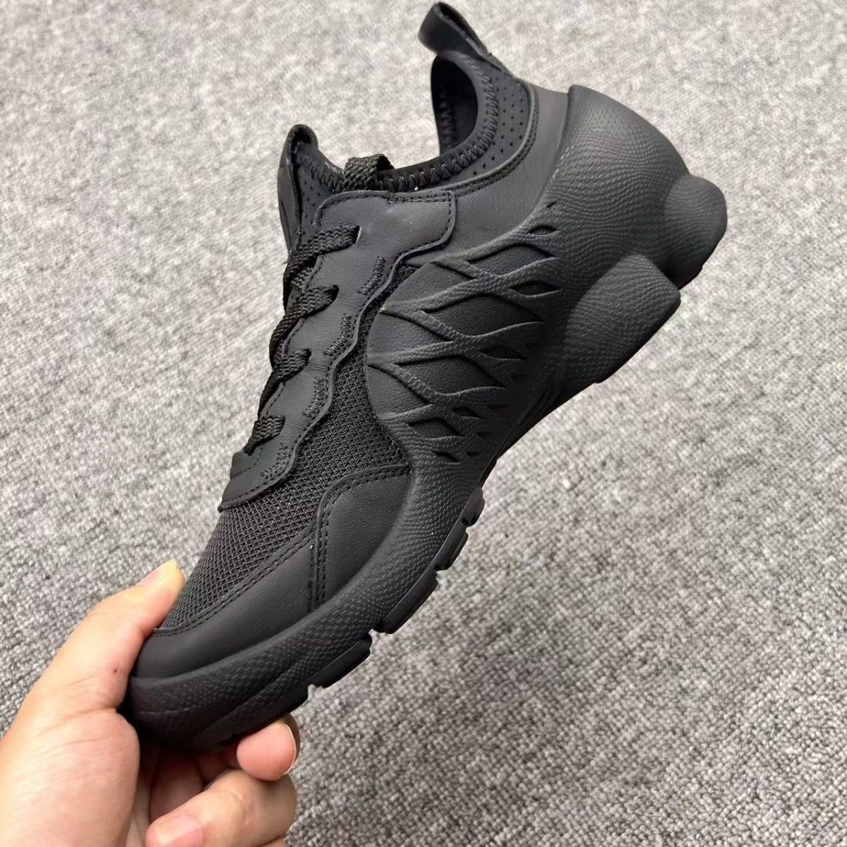 Trendy Luxury Athletic Shoes M - Hunting Outdoor Brand reseña y precio