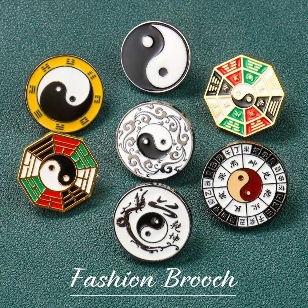 Yin Yang Symbol Metal Brooch C - Hunting Outdoor Apparel reseña y precio